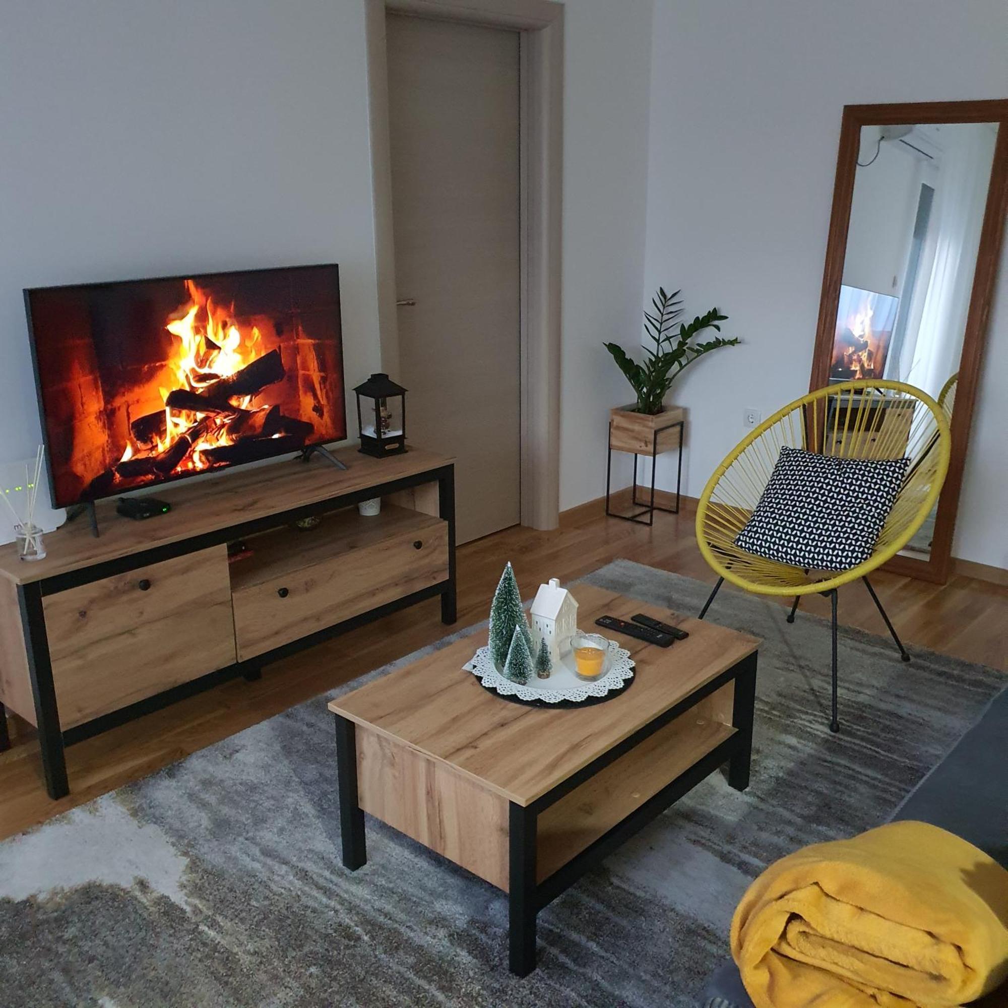 Jr Lux Apartment Stara Pazova